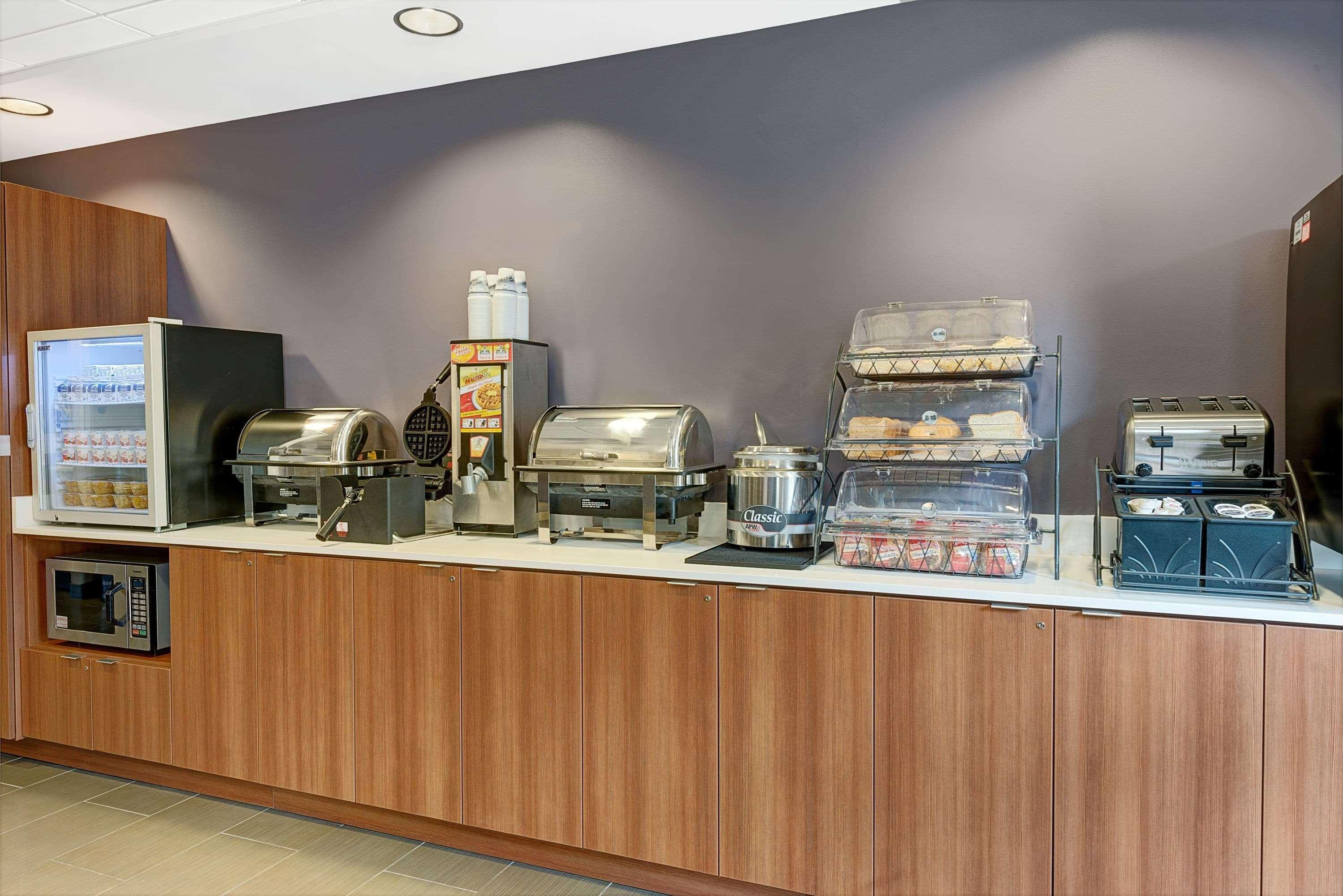 Microtel Inn & Suites By Wyndham Philadelphia Airport Ridley Park Экстерьер фото