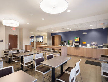 Microtel Inn & Suites By Wyndham Philadelphia Airport Ridley Park Экстерьер фото